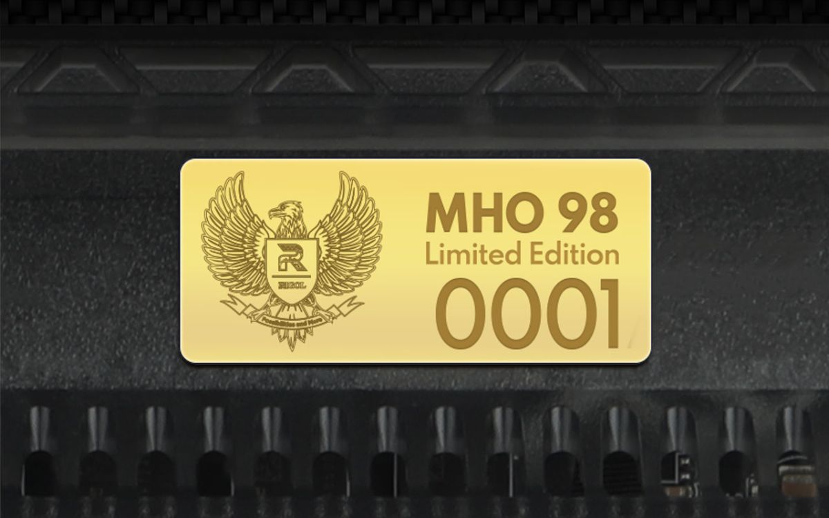 Exclusive Gold Emblem, Crowned for Passion